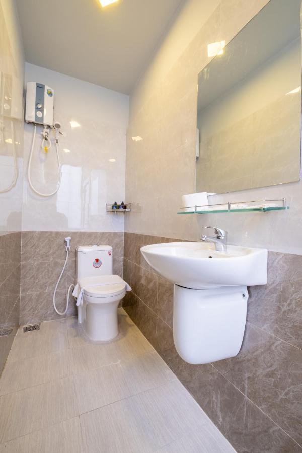 Zuka Hotel & Apartment Danang Exterior photo