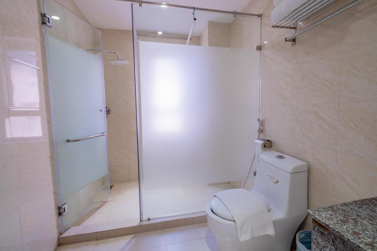 Zuka Hotel & Apartment Danang Exterior photo